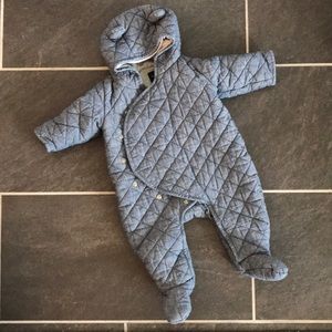 Gap Chambray denim quilted bunted